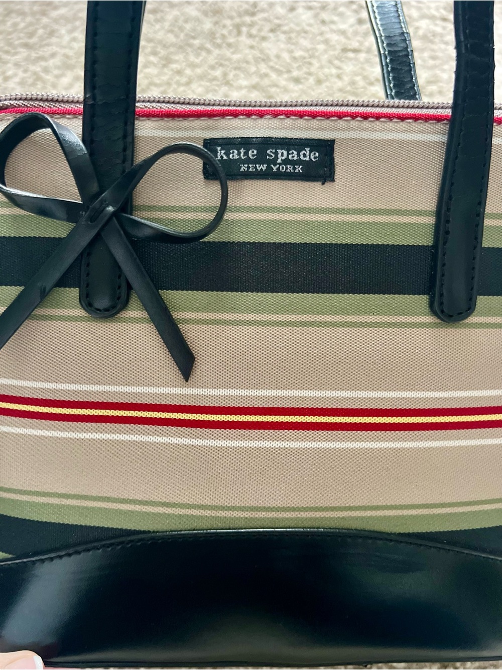 kate spade Vintage Striped Bow Shoulder Bag in Beige, Black and Green - Picture 4 of 11